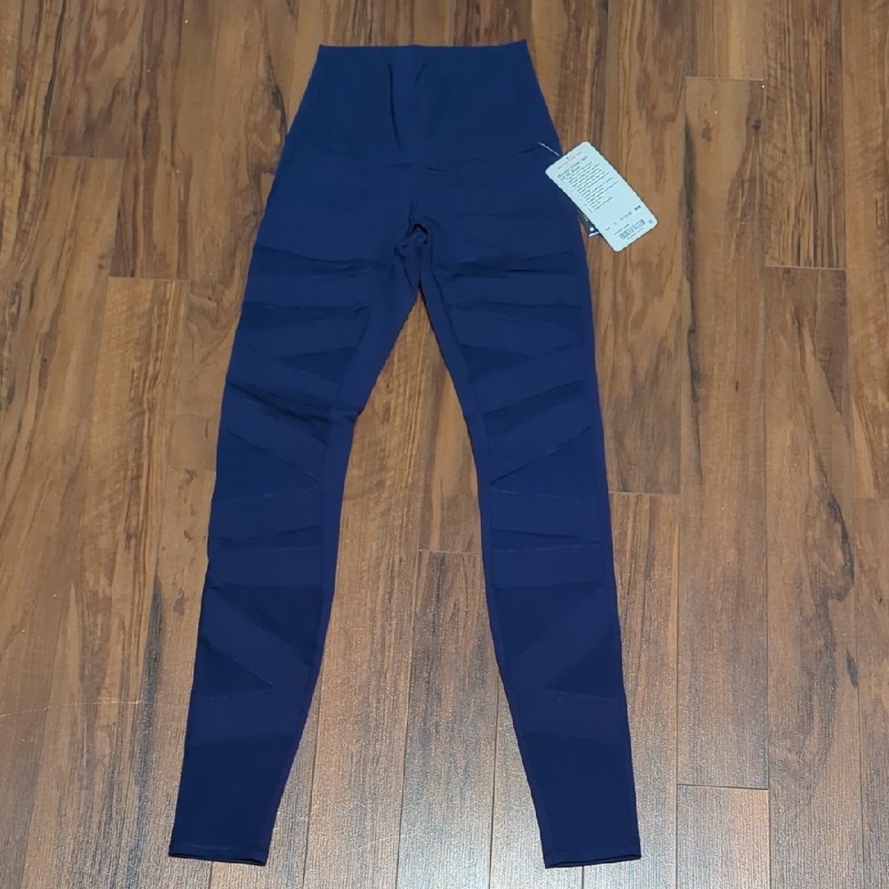 Lululemon Wunder Under Pant Mesh Size 4 NWT